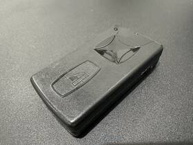 Adx833 Allister Vintage 1-button Model Gate And Garage Door Remote Control Tested