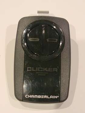 Klik5u-mc Chamberlain Clicker Universal 2-button Garage Door Opener Remote