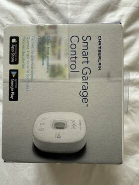 Myq-go401mc Chamberlain Myq Wireless Smart Garage Hub And Controller - White