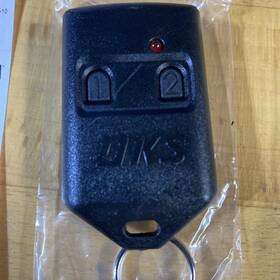 8070-084 Doorking 8070-086 Microplus Proxmitters With Hid Tag Two Button Remote