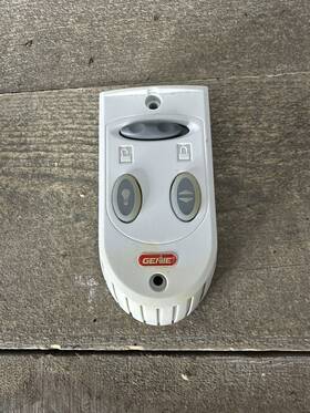 Gwc-2 Genie Gwr2 Garage Door Opener Series Ii Wall Console