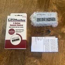 Cpt33 Liftmaster Cpt31 Oem Chamberlain 3-button Garage Door Opener - New In Box