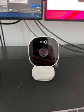 Myq-sgc1whc Myq Smart Garage Hd Camera Wifi Enabled Smartphone Controlled Sgc1wch White