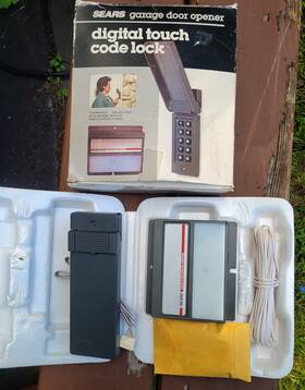 Sears 1077 139.53716 S State Digital Garage Door Opener Wall Control Panel - With Keypad