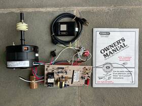 3220.01 Stanley 3220.51 Garage Door Opener Motor Controller And Remote - Tested &working