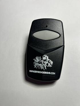 Stinger Ccs3001bvd Multi-code 300mhz Gate/garage Door Opener Remote Control