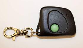 Transmitter Solutions 733353592112 Linear Minit Ladybug Compatible Mini Keychain Opener